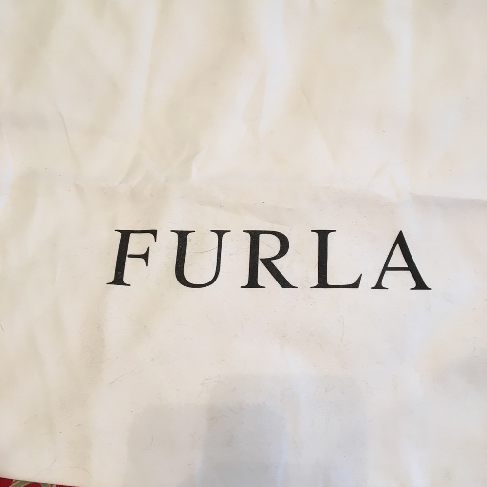 Store that beautiful bag properly !